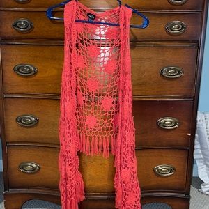 Coral vest